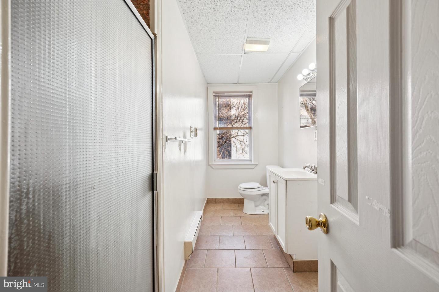 513 W Girard Ave #2 Property Photo 11