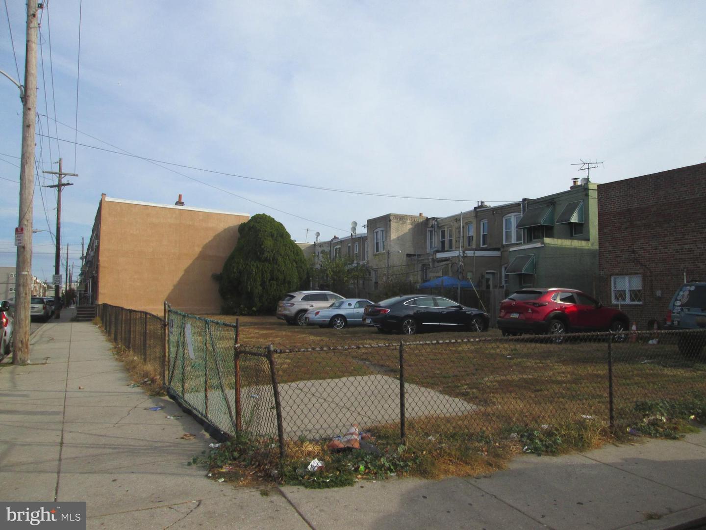 2819-25 Morris St Property Photo 2