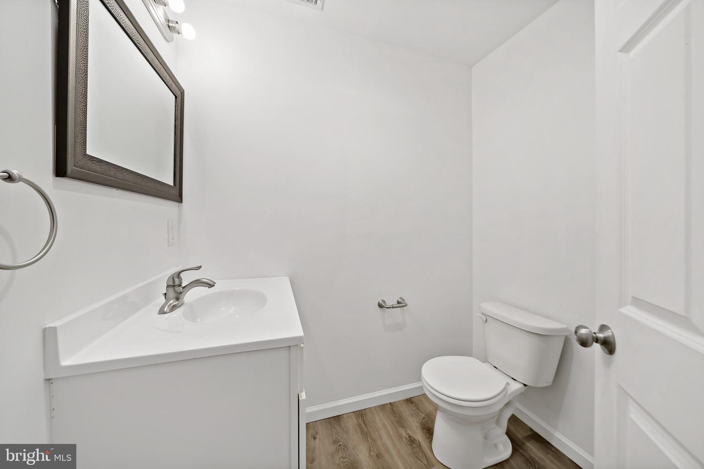 1625-27 Point Breeze Ave Property Photo 25