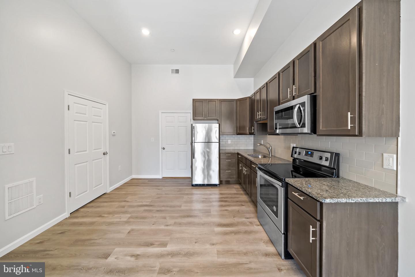 1625-27 Point Breeze Ave Property Photo 49