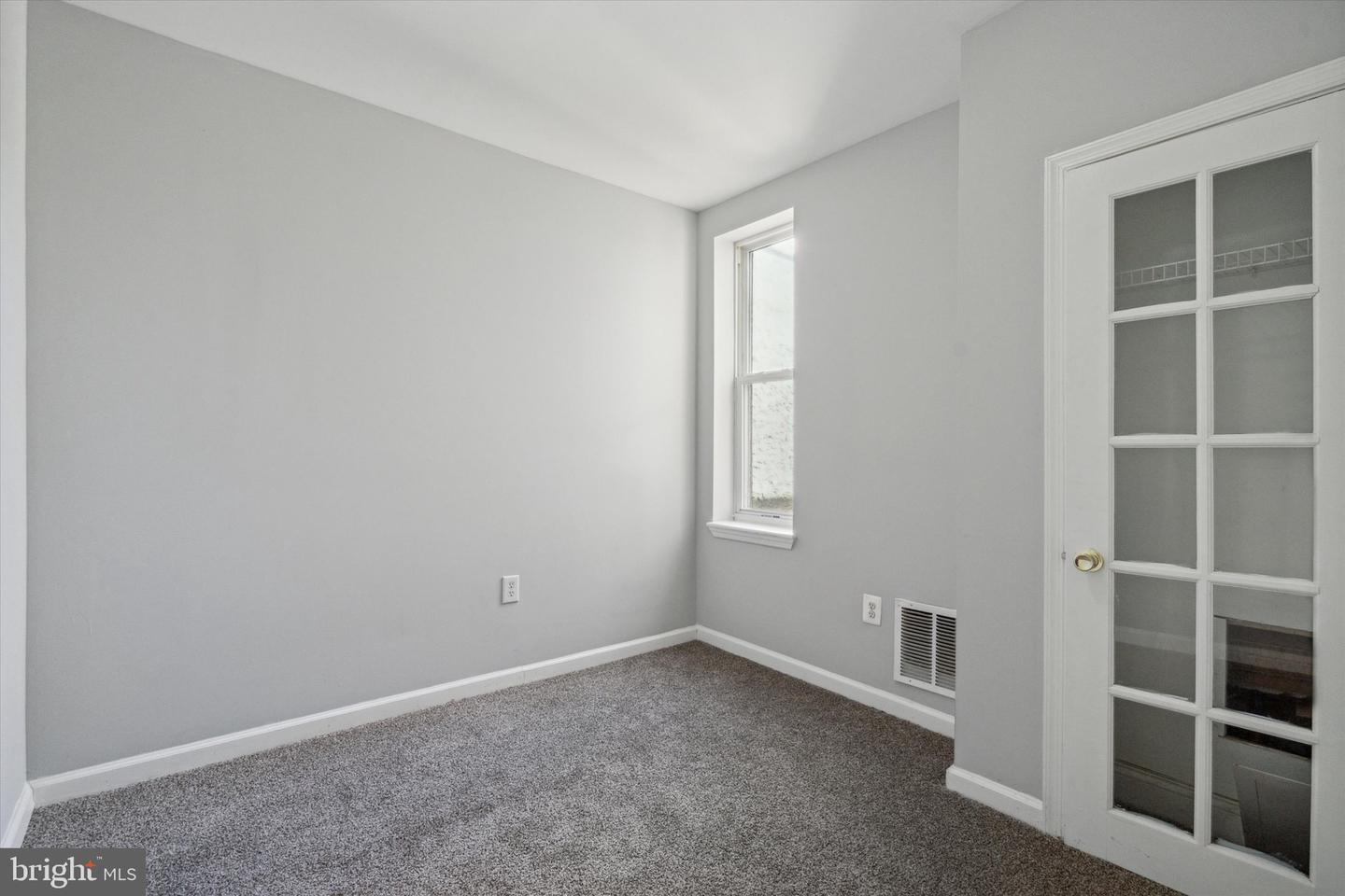 5834 Master St Property Photo 13