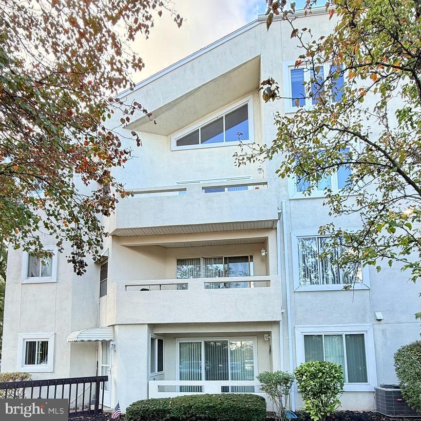 152 Benjamin Ct #g152 Property Photo