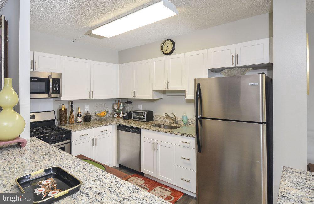 515 W Chelten Ave #0b-1504 Property Photo 6