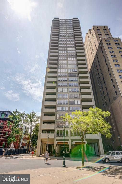 224-30 W Rittenhouse Sq #2515a Property Photo 18
