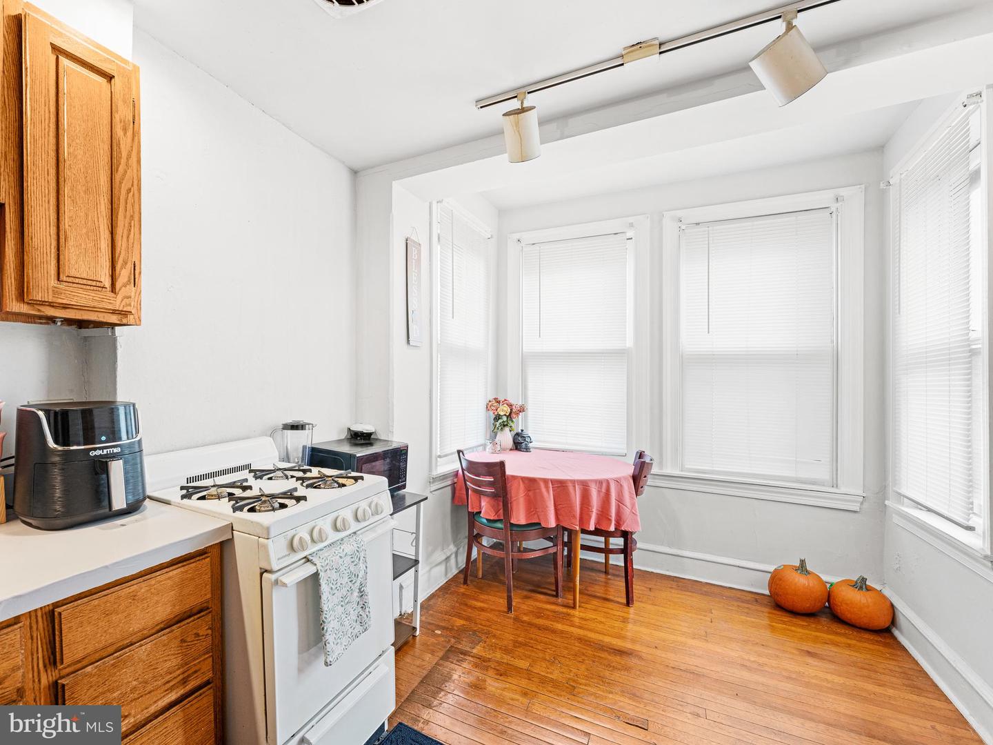 3627 Powelton Ave Property Photo 11
