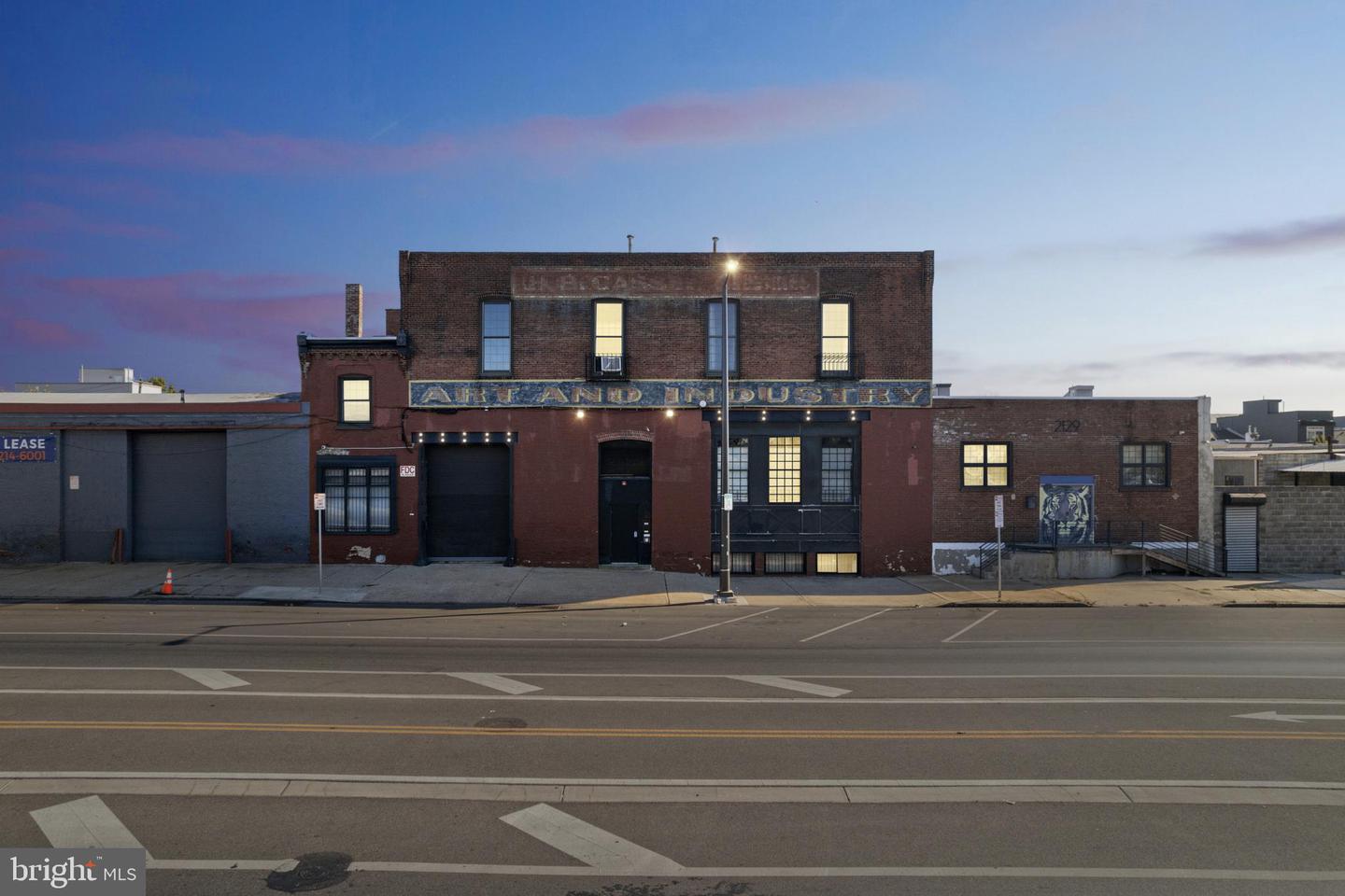 2131-35 N American St #9 Property Photo