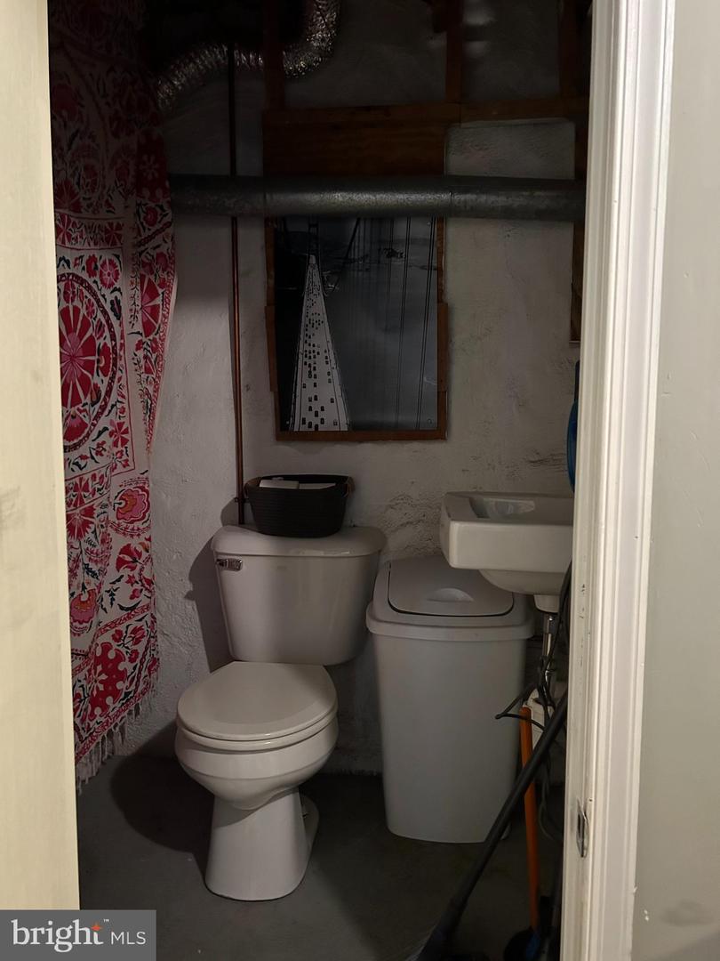 2229 S 20th St Property Photo 12