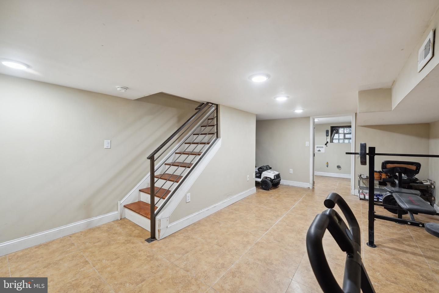 5019 N Franklin St Property Photo 26