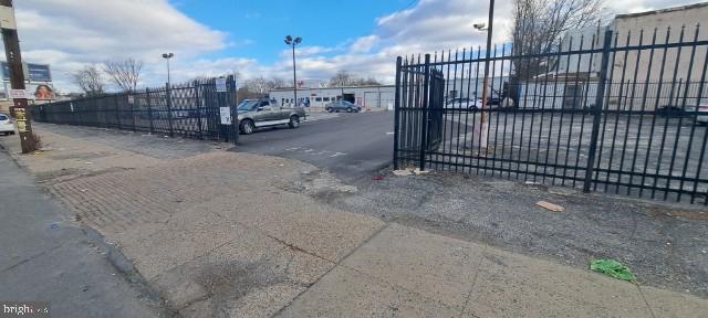 3945 Frankford Ave Property Photo 11