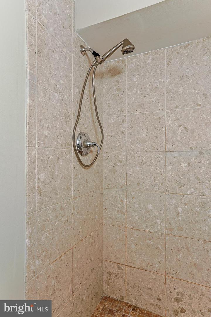 1017 Spruce St #a Property Photo 12