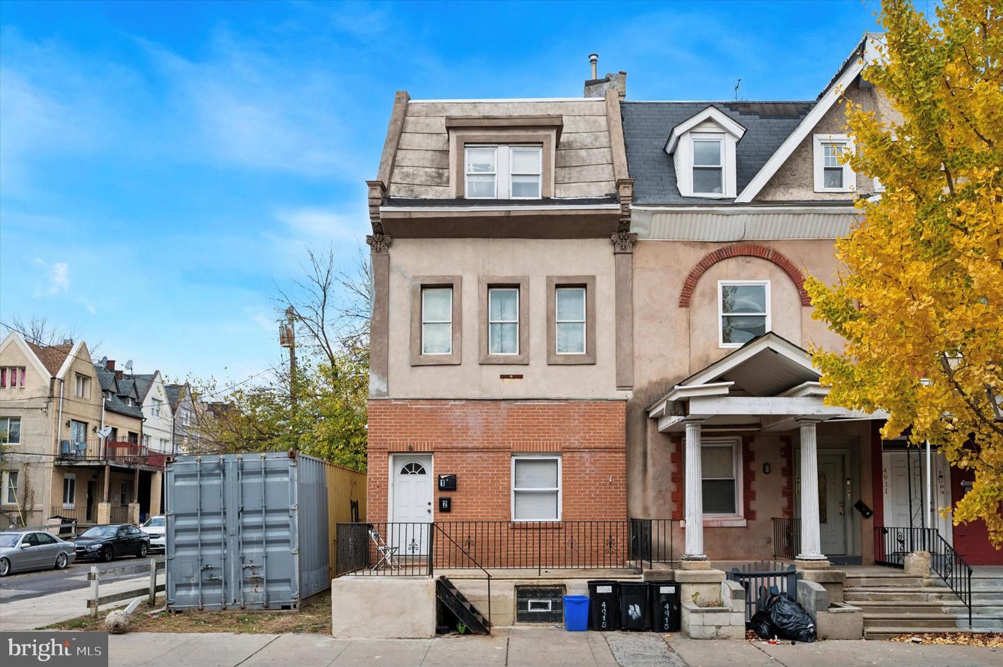 4915 Market St Property Photo 2