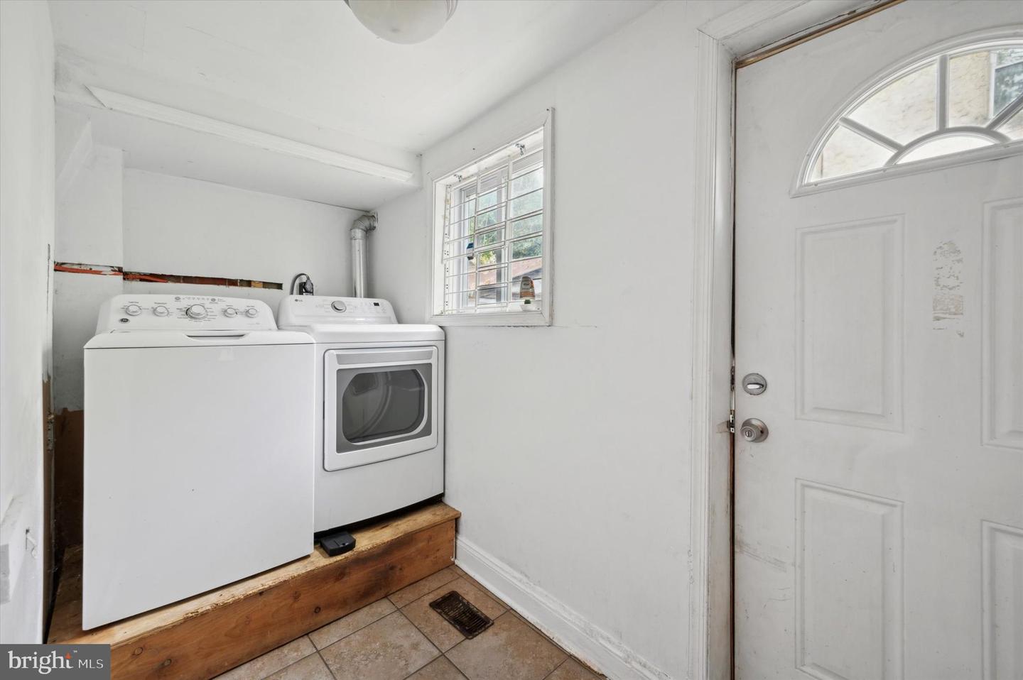 4915 Market St Property Photo 20