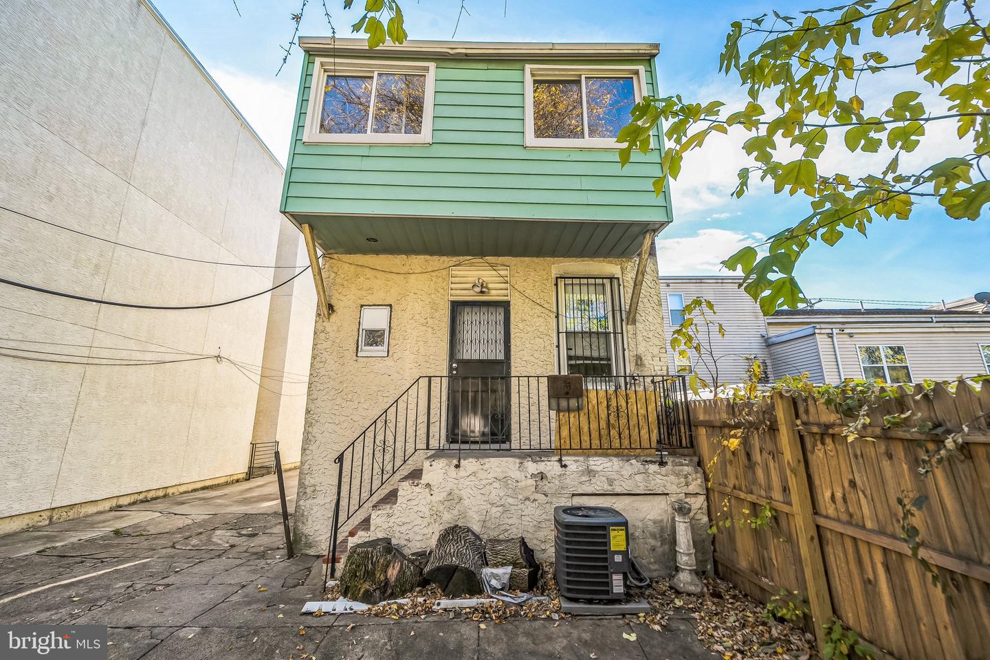 3817 Haverford Ave Property Photo 6