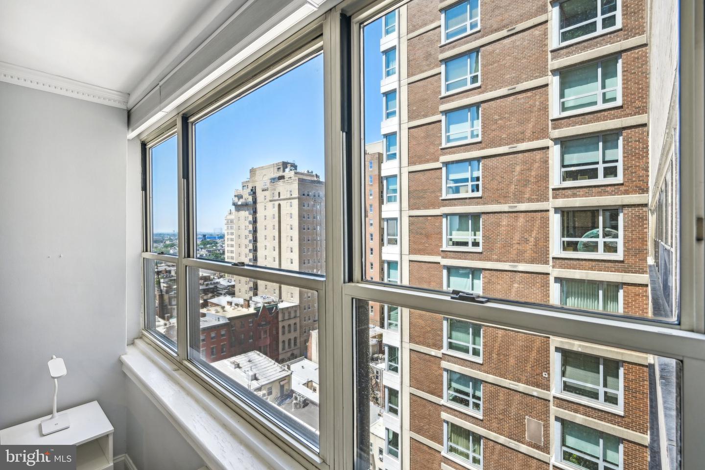 1810-18 Rittenhouse Sq #1407 Property Photo 27