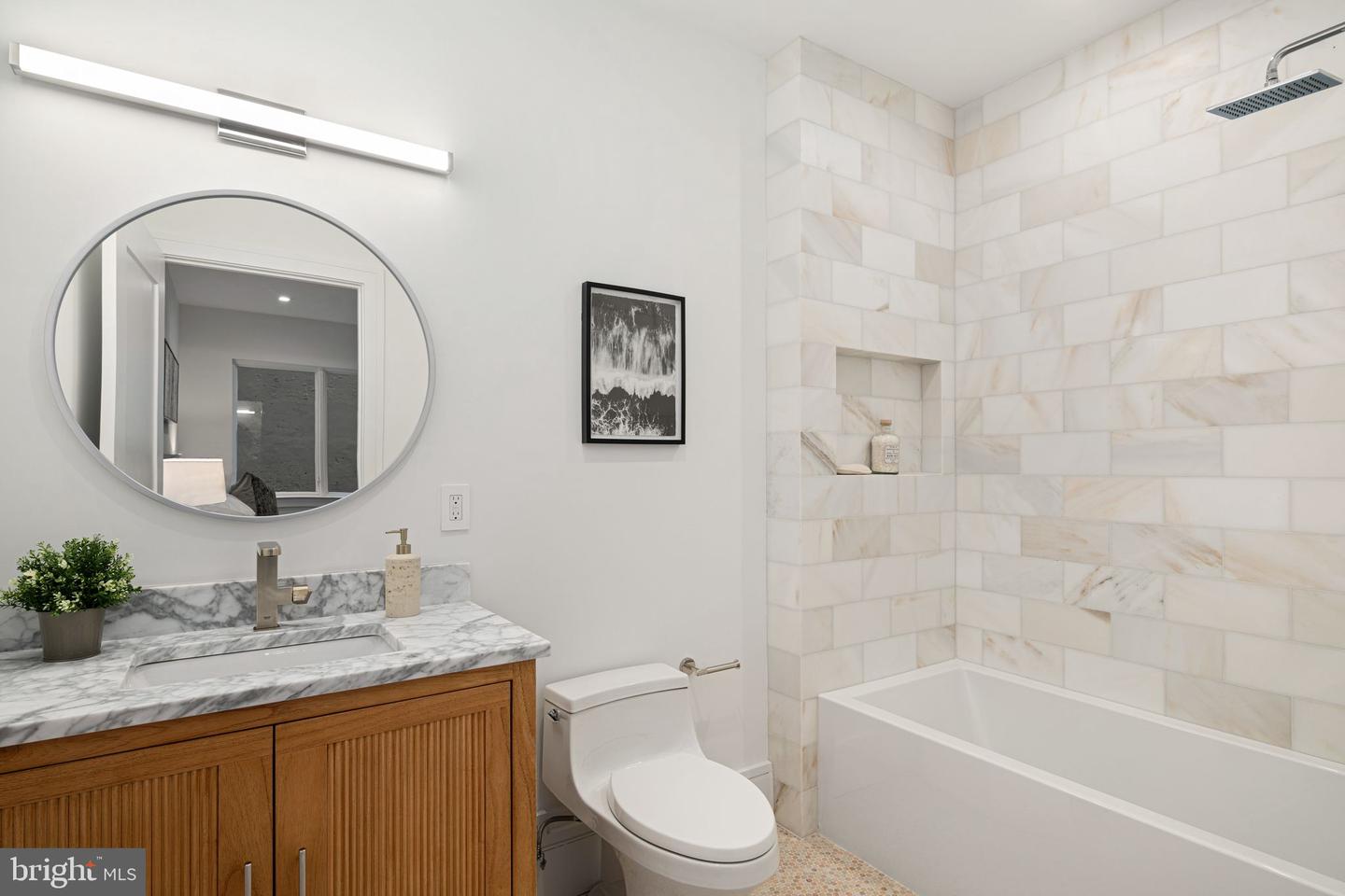 1108 Cypress St Property Photo 27