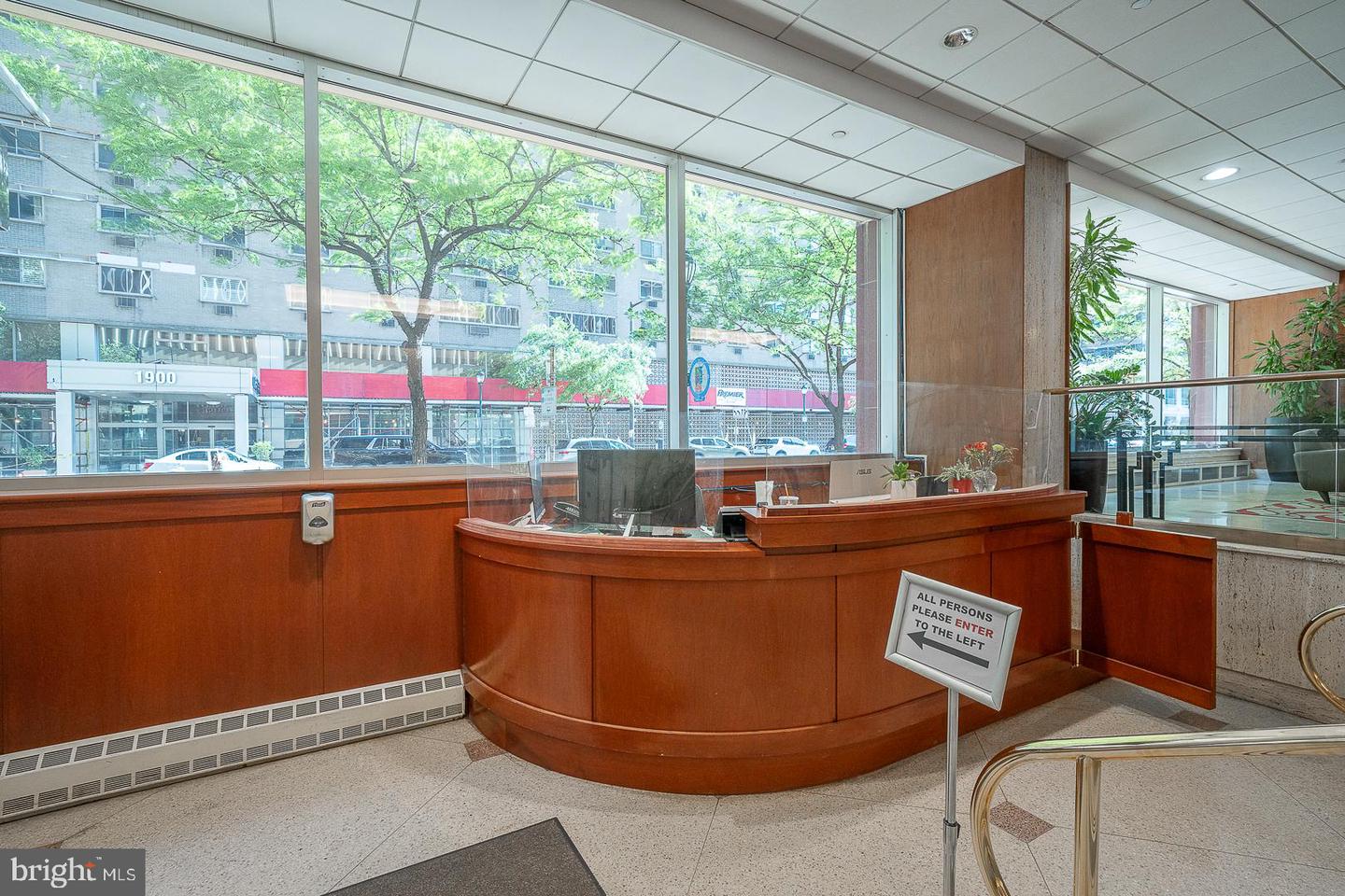 1901 John F Kennedy Blvd #2305 Property Photo 13