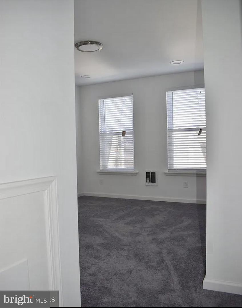 5837 Belmar Ter Property Photo 17