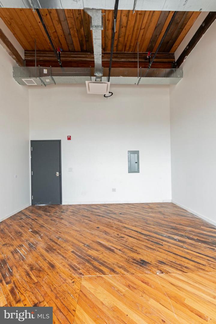 426-36 E Allegheny Ave #510 Property Photo 13