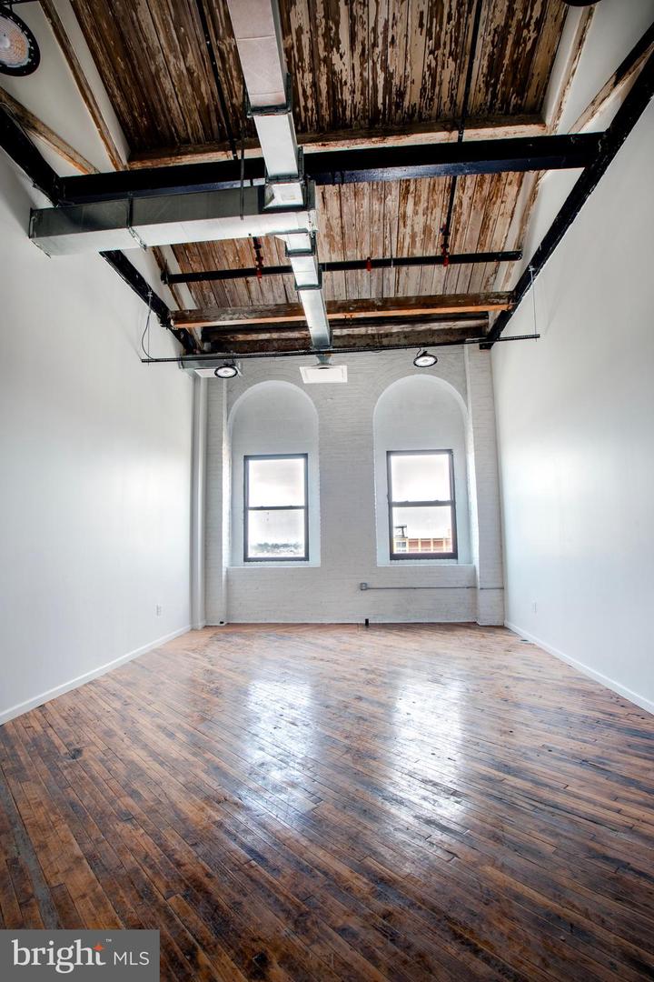 426-36 E Allegheny Ave #510 Property Photo 14