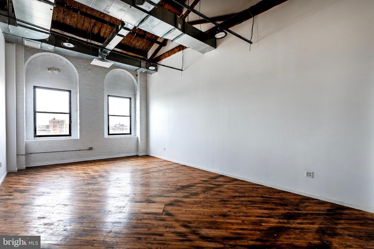 426-36 E Allegheny Ave #510 Property Photo 18