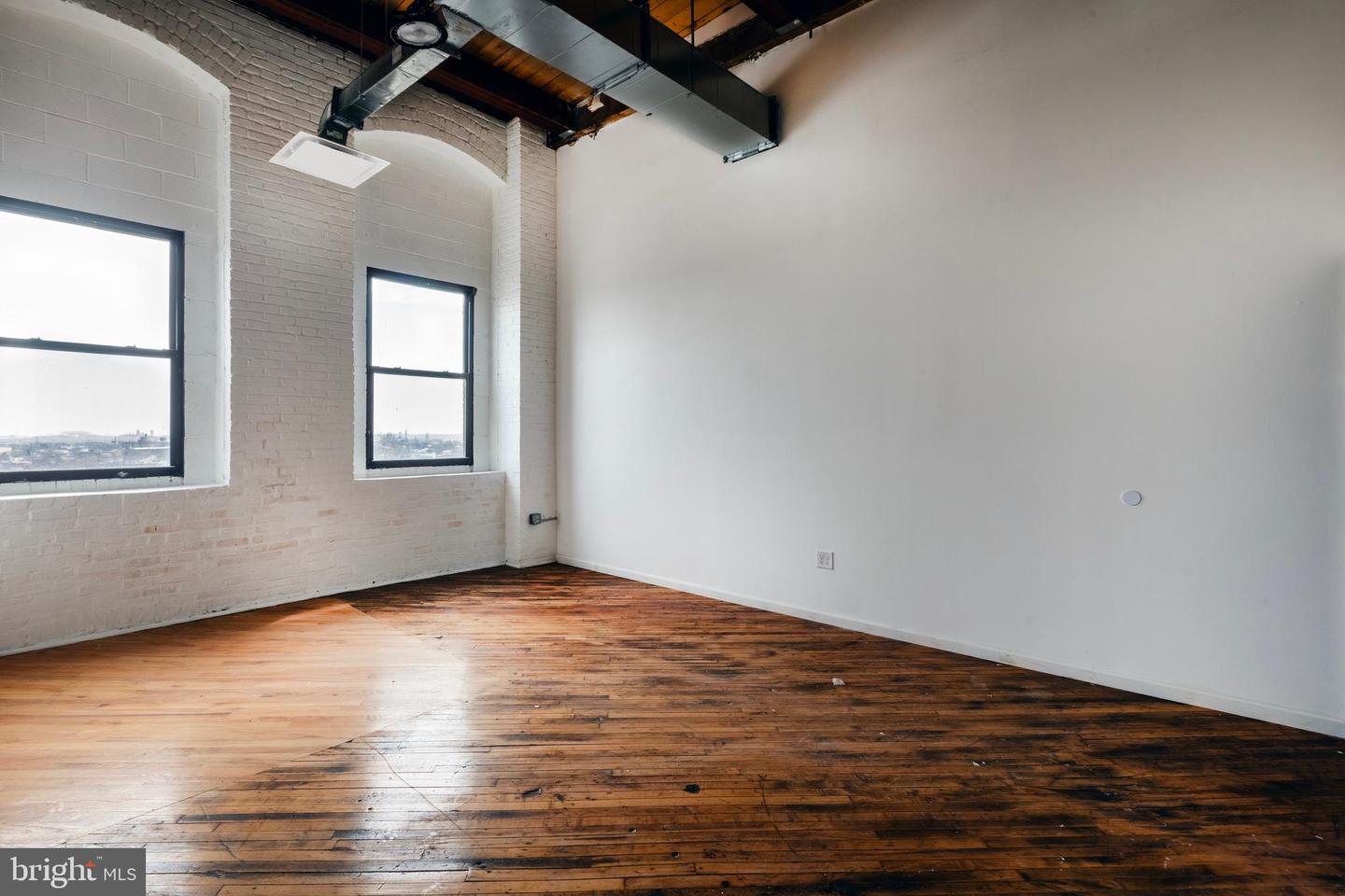 426-36 E Allegheny Ave #510 Property Photo 19