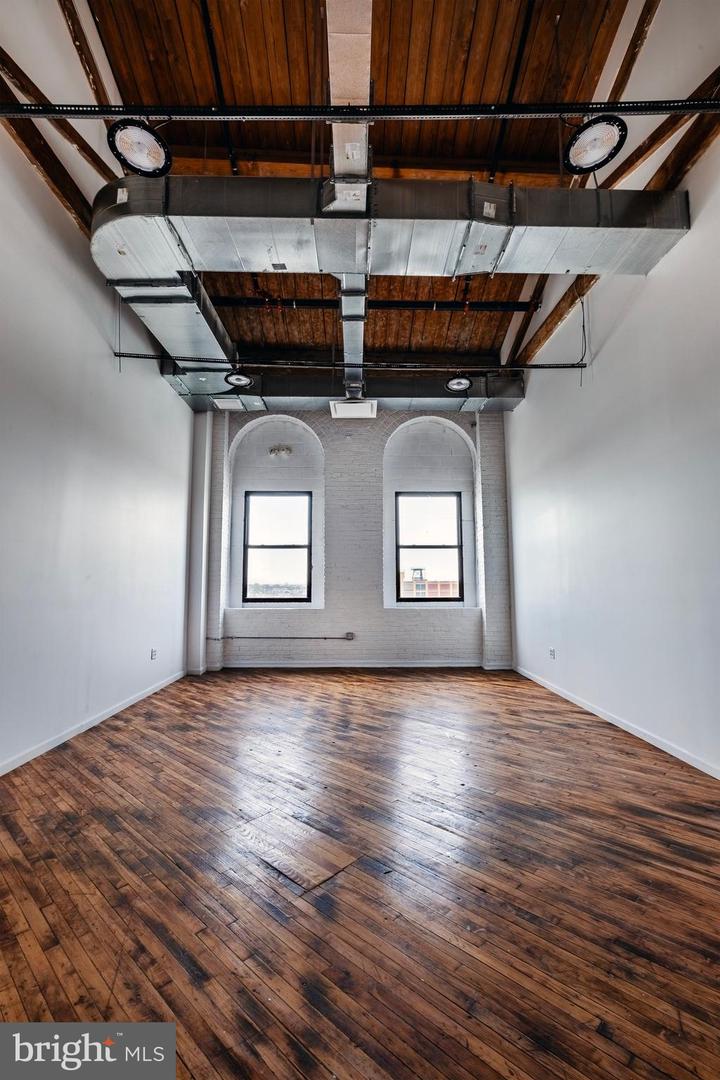 426-36 E Allegheny Ave #510 Property Photo 27