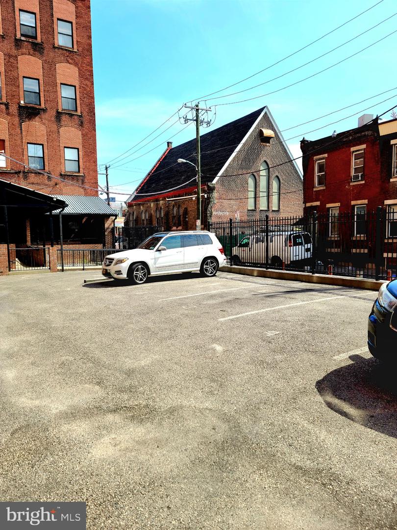 426-36 E Allegheny Ave #510 Property Photo 47