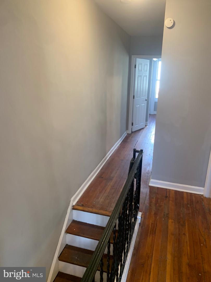 5515 Walton Ave Property Photo 6
