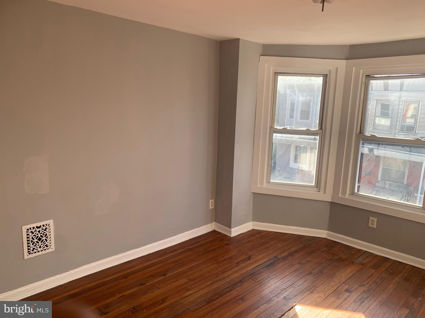 5515 Walton Ave Property Photo 21
