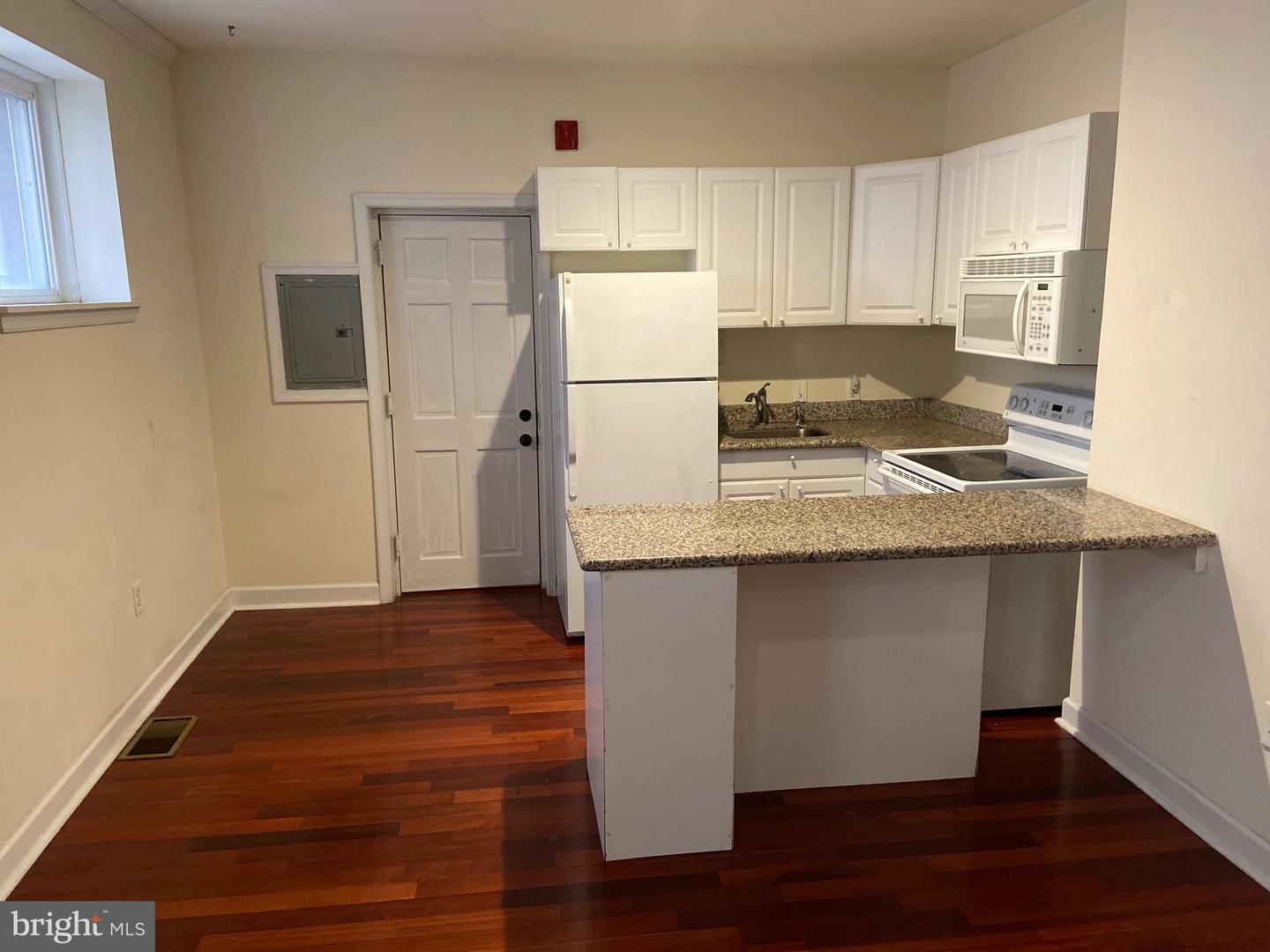 1769 Frankford Ave #1 Property Photo 2
