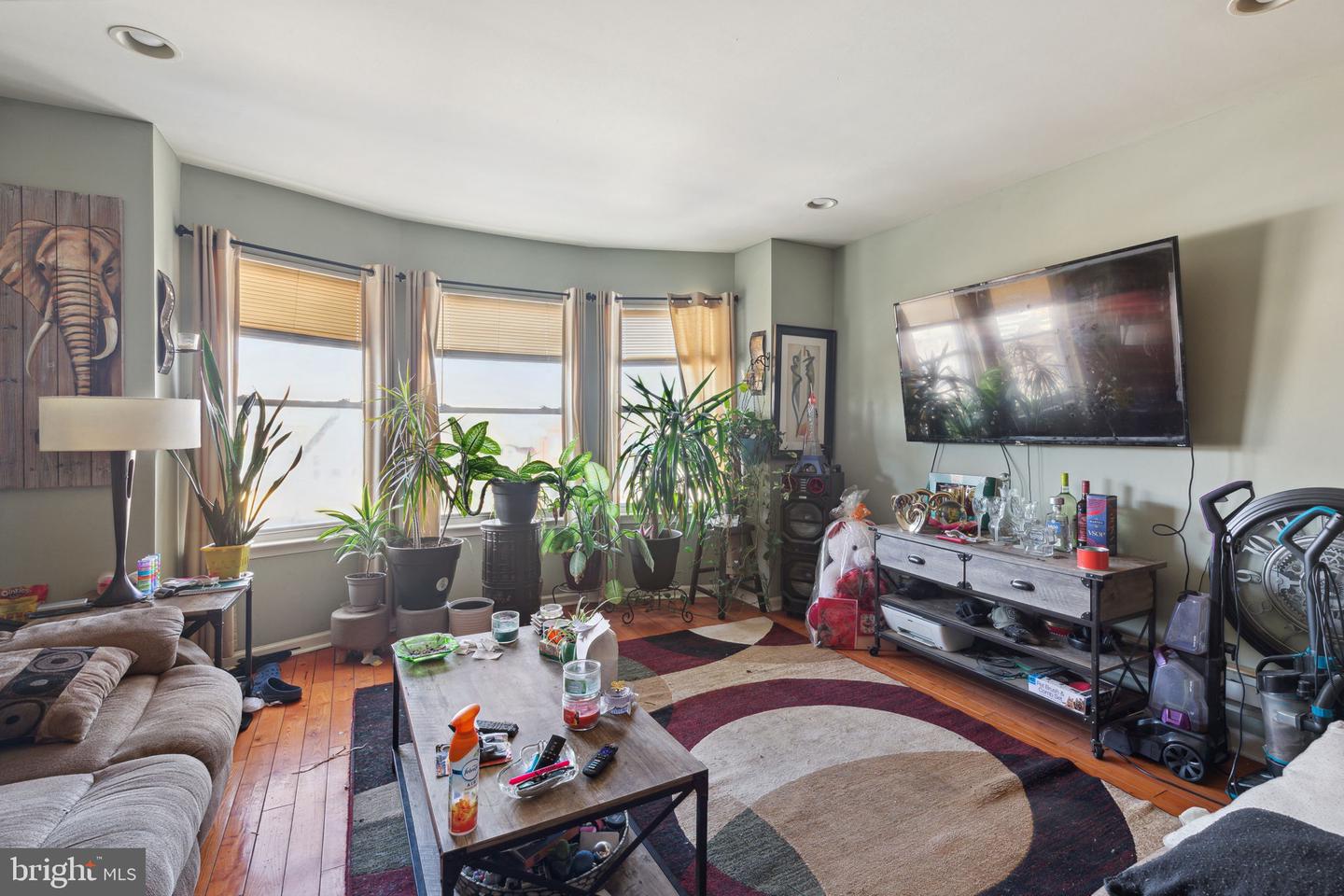 5935 Ogontz Ave Property Photo 10
