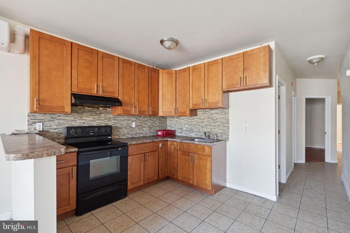5935 Ogontz Ave Property Photo 15