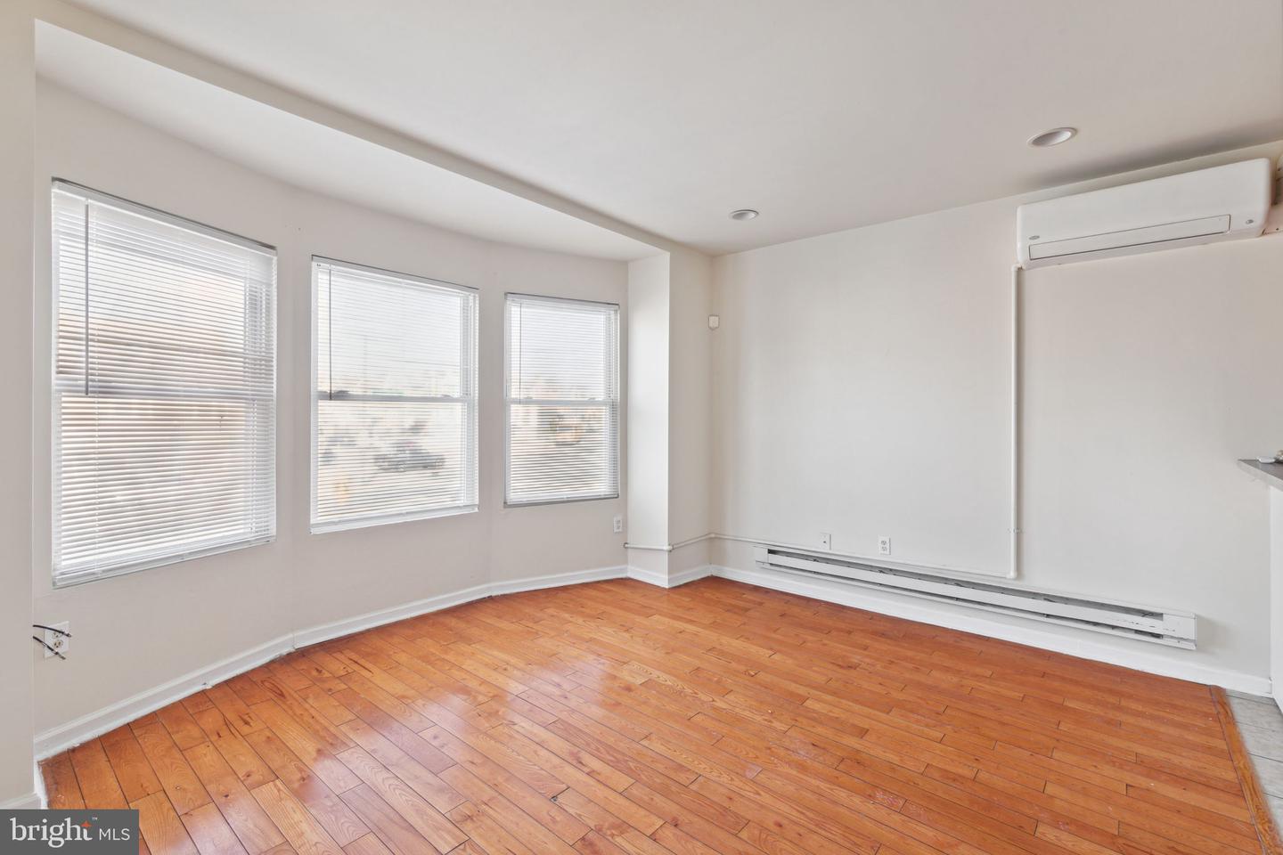 5935 Ogontz Ave Property Photo 18