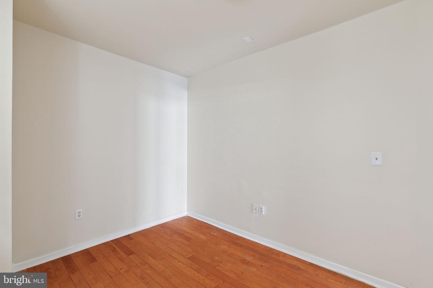 5935 Ogontz Ave Property Photo 23