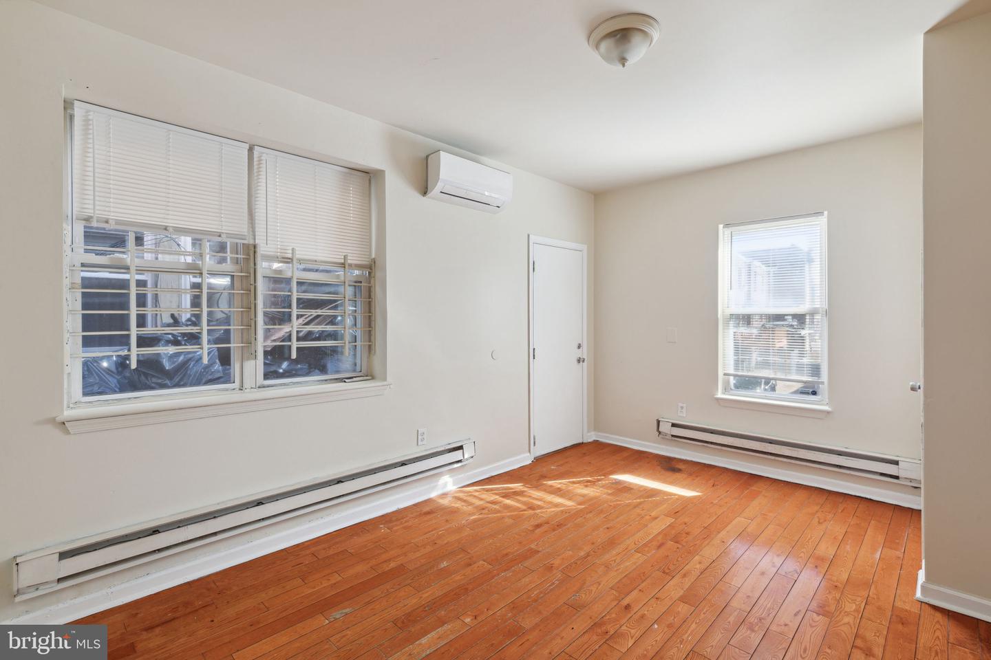 5935 Ogontz Ave Property Photo 24