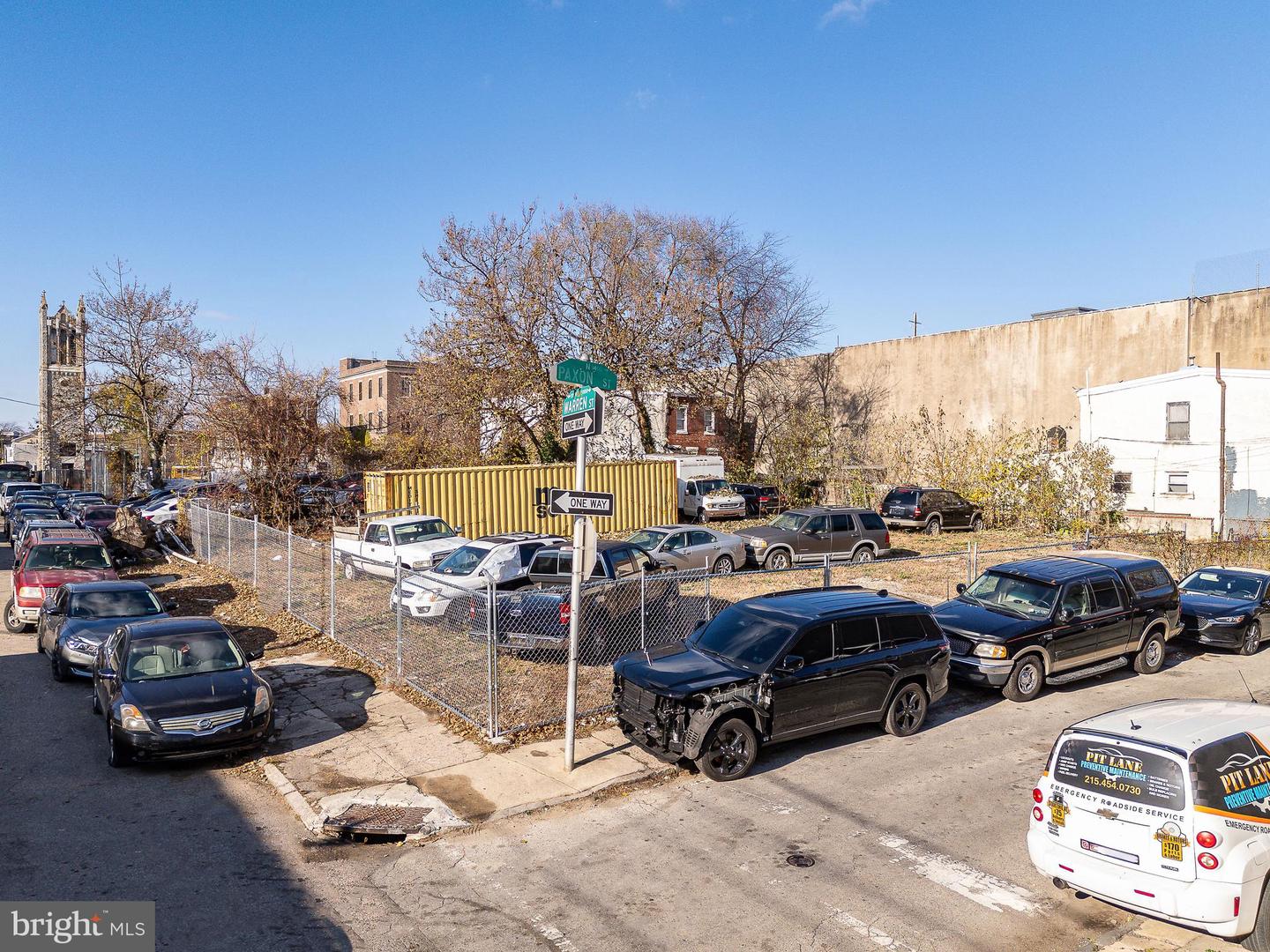5117-27 Warren St Property Photo 17