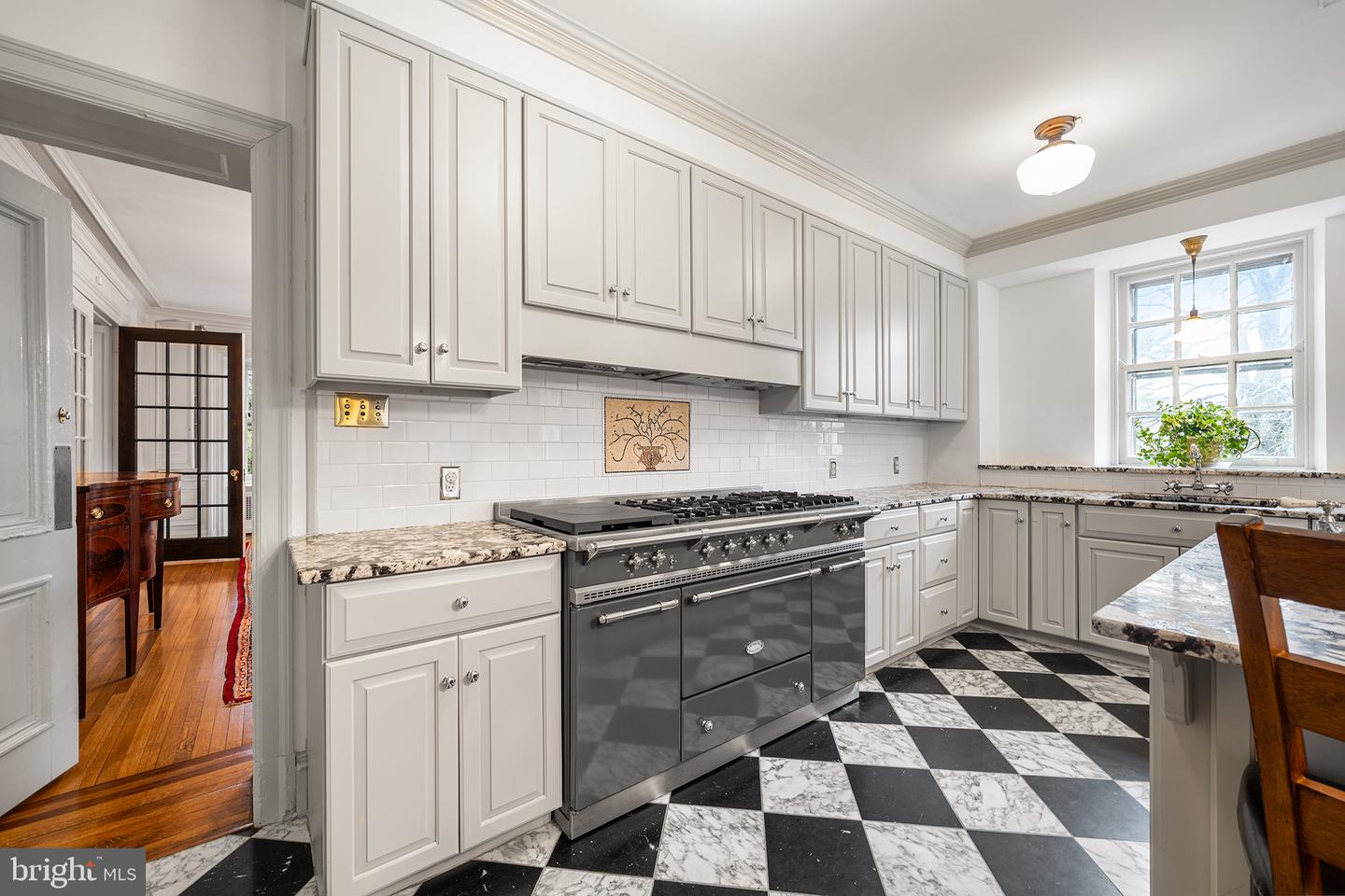 6600 Wissahickon Property Photo 13