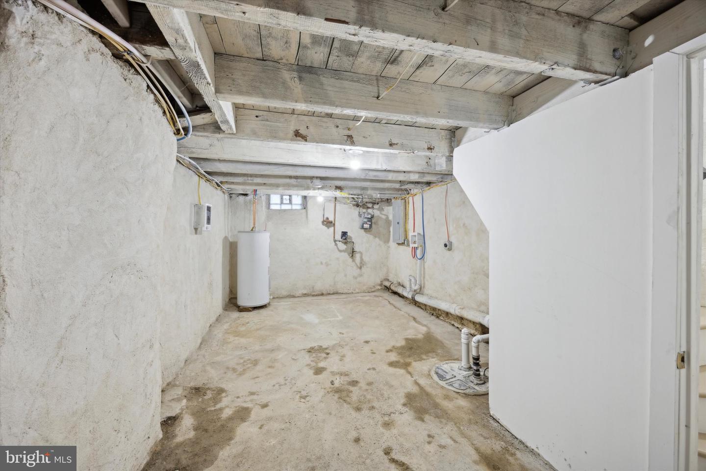 53 E Sharpnack St Property Photo 16