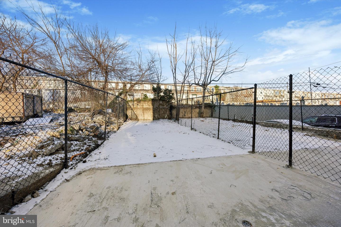 53 E Sharpnack St Property Photo 17