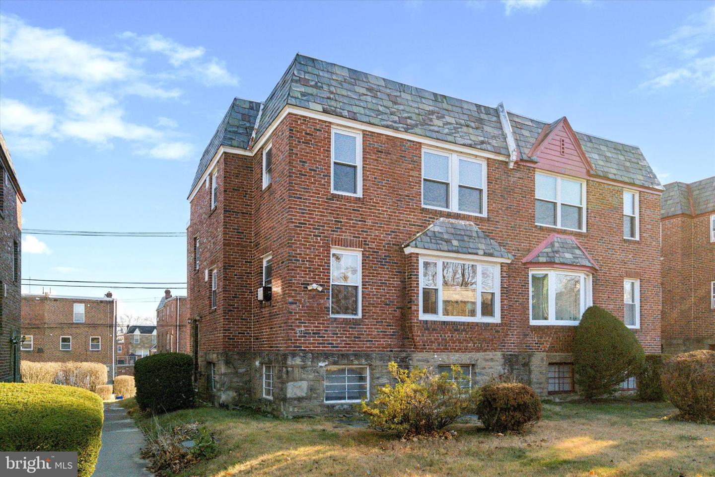Day Anna B Real Estate Listings Main Image
