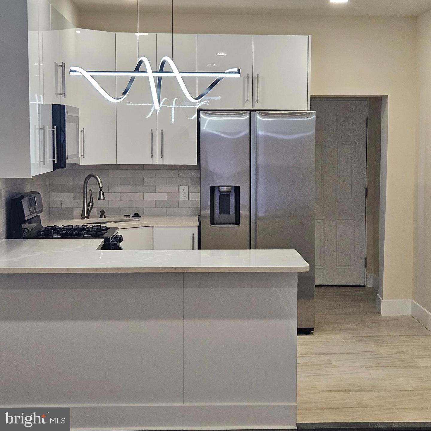 5651 Matthews St Property Photo 3