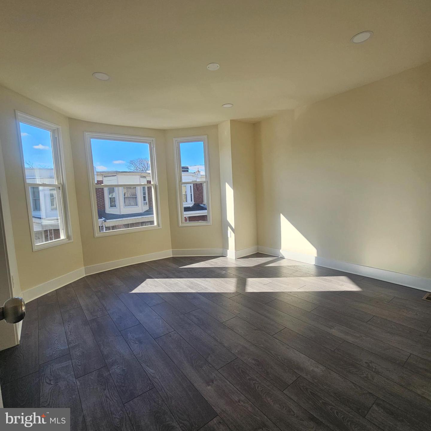 5651 Matthews St Property Photo 9