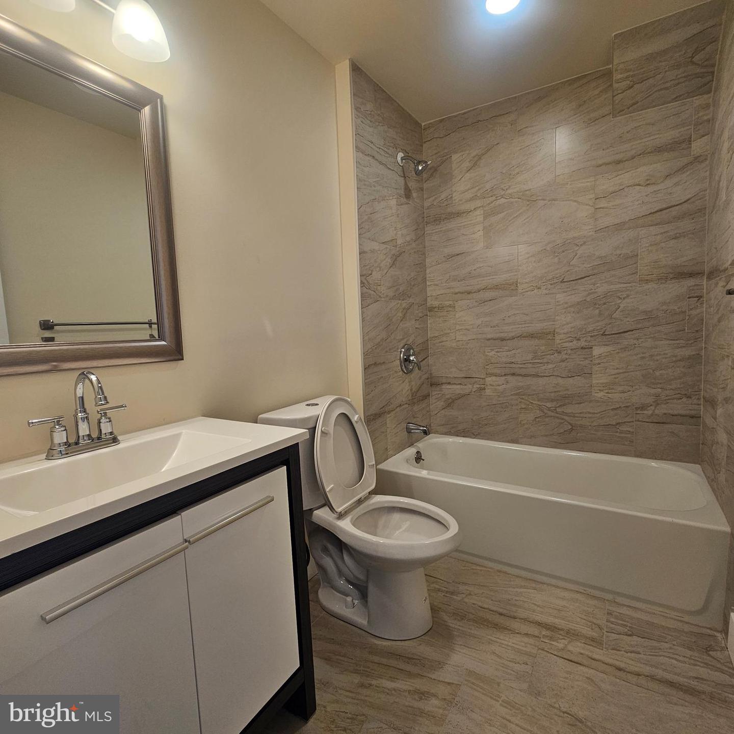 5651 Matthews St Property Photo 11