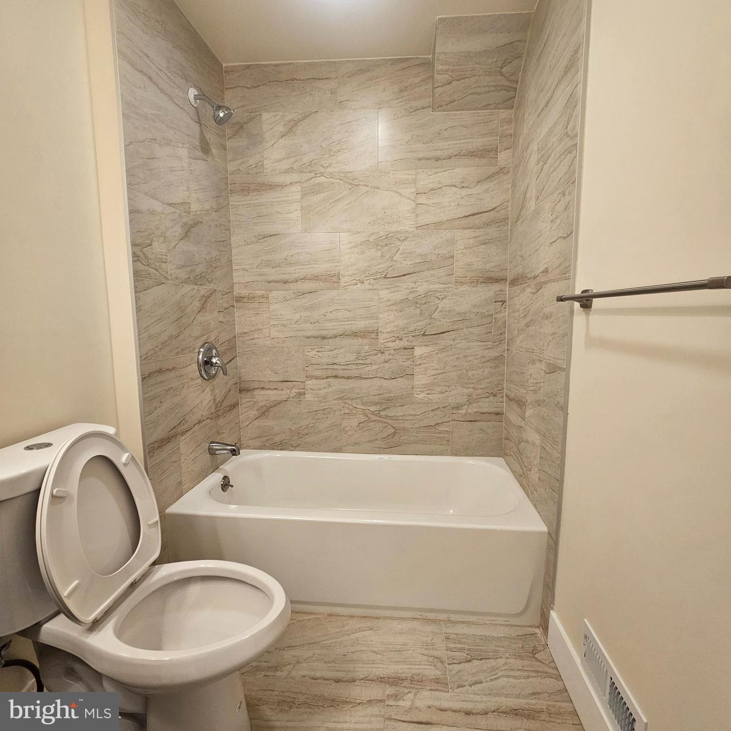 5651 Matthews St Property Photo 13