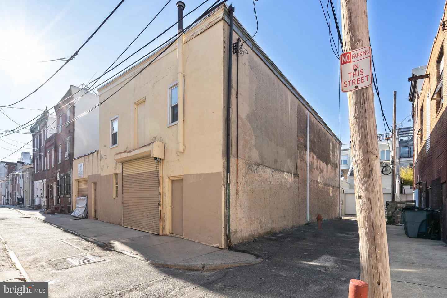 700-6 S Randolph St Property Photo 3