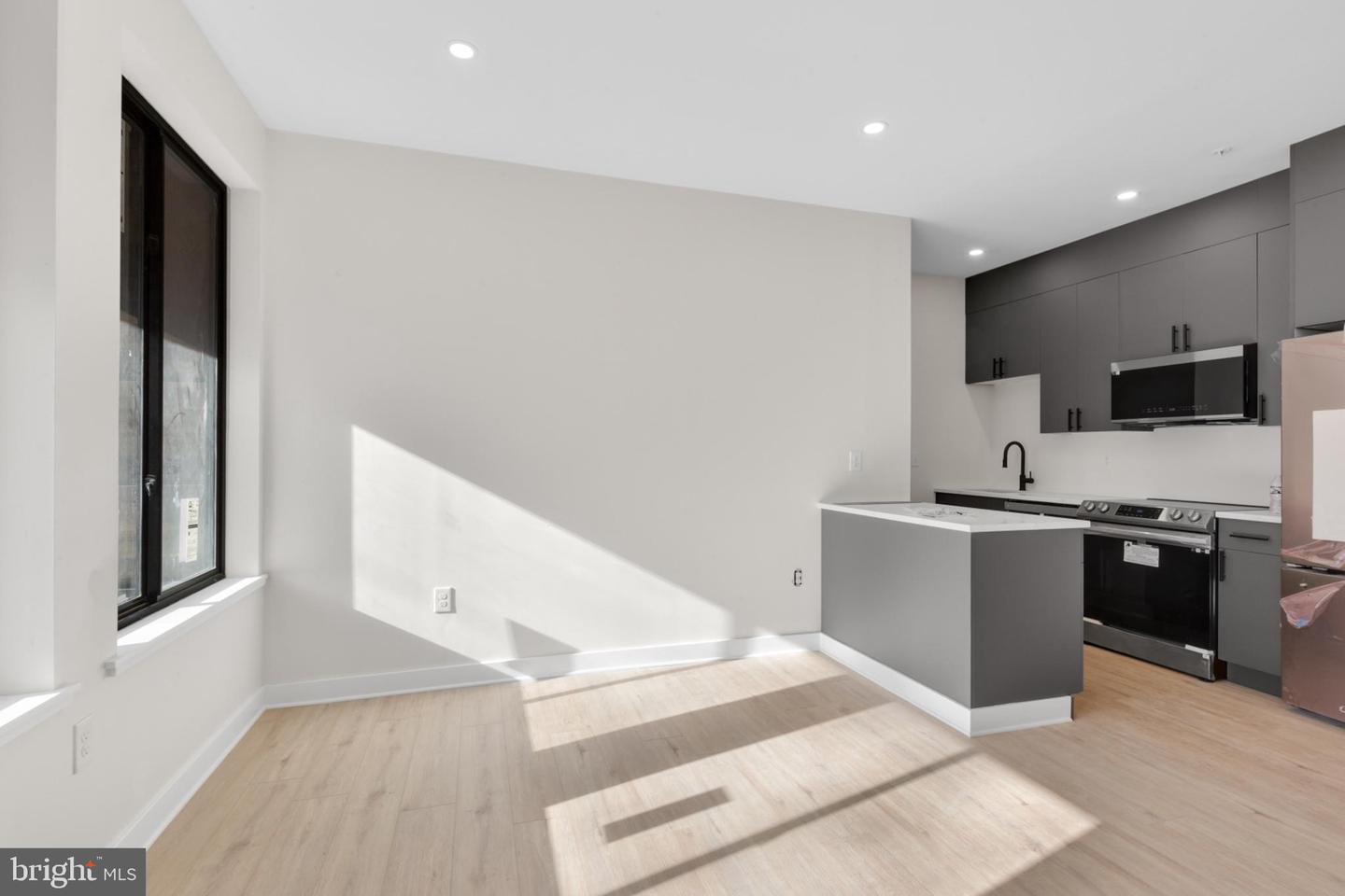1500 Germantown Ave #2b Property Photo 3