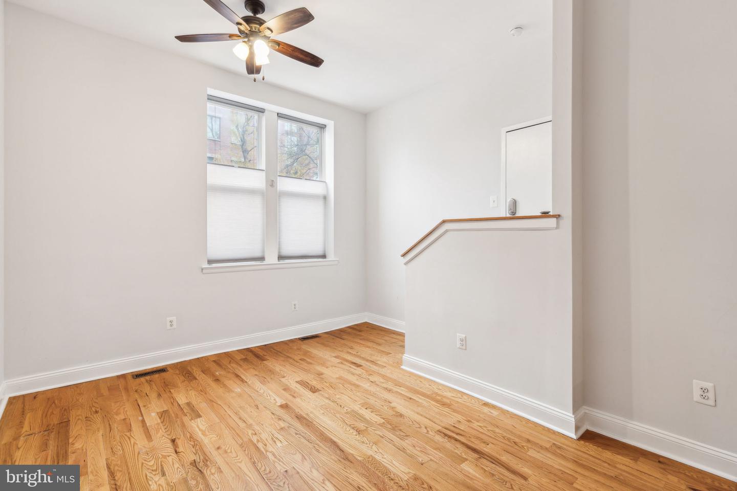 1938 Christian St #a Property Photo 7