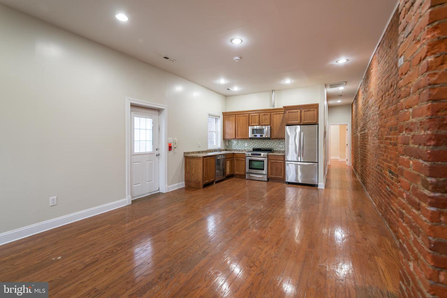 2312 S 12th St #unit 2 Property Photo 1