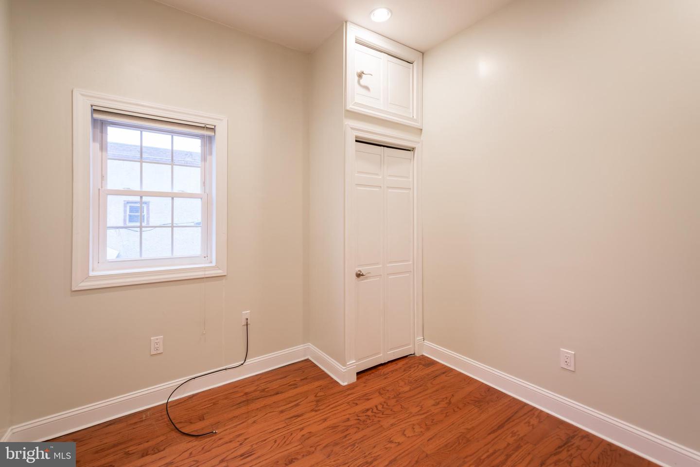 2312 S 12th St #unit 2 Property Photo 9