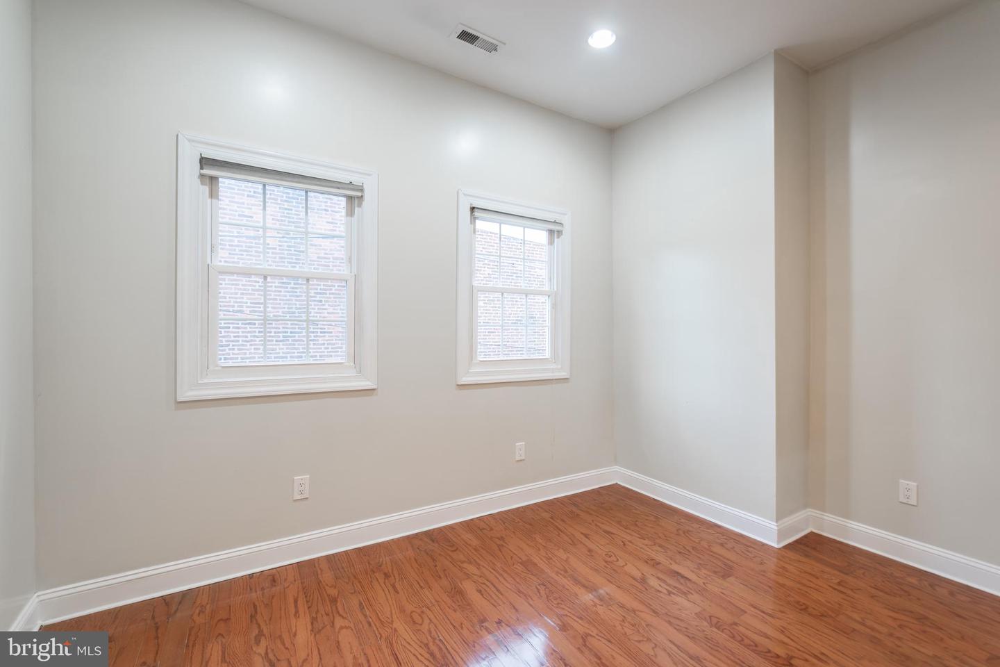 2312 S 12th St #unit 2 Property Photo 13